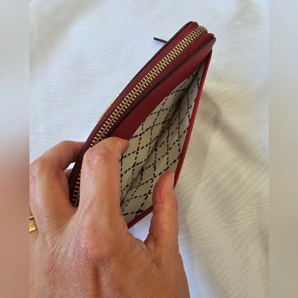 Kate Spade Newbury Lane Red Zip Around Wallet - Picture 7 of 15